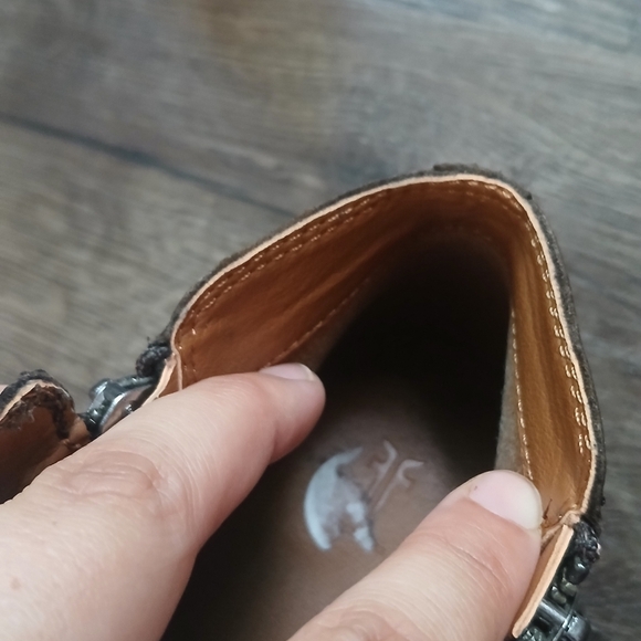 Frye Judith Zip Brown Leather Ankle Booties Size 9.5 M - Picture 8 of 12